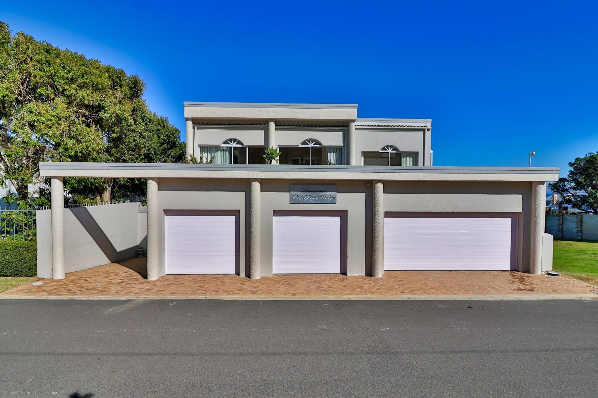 Hermanus Beachfront Lodge - Solar Power Exterior foto