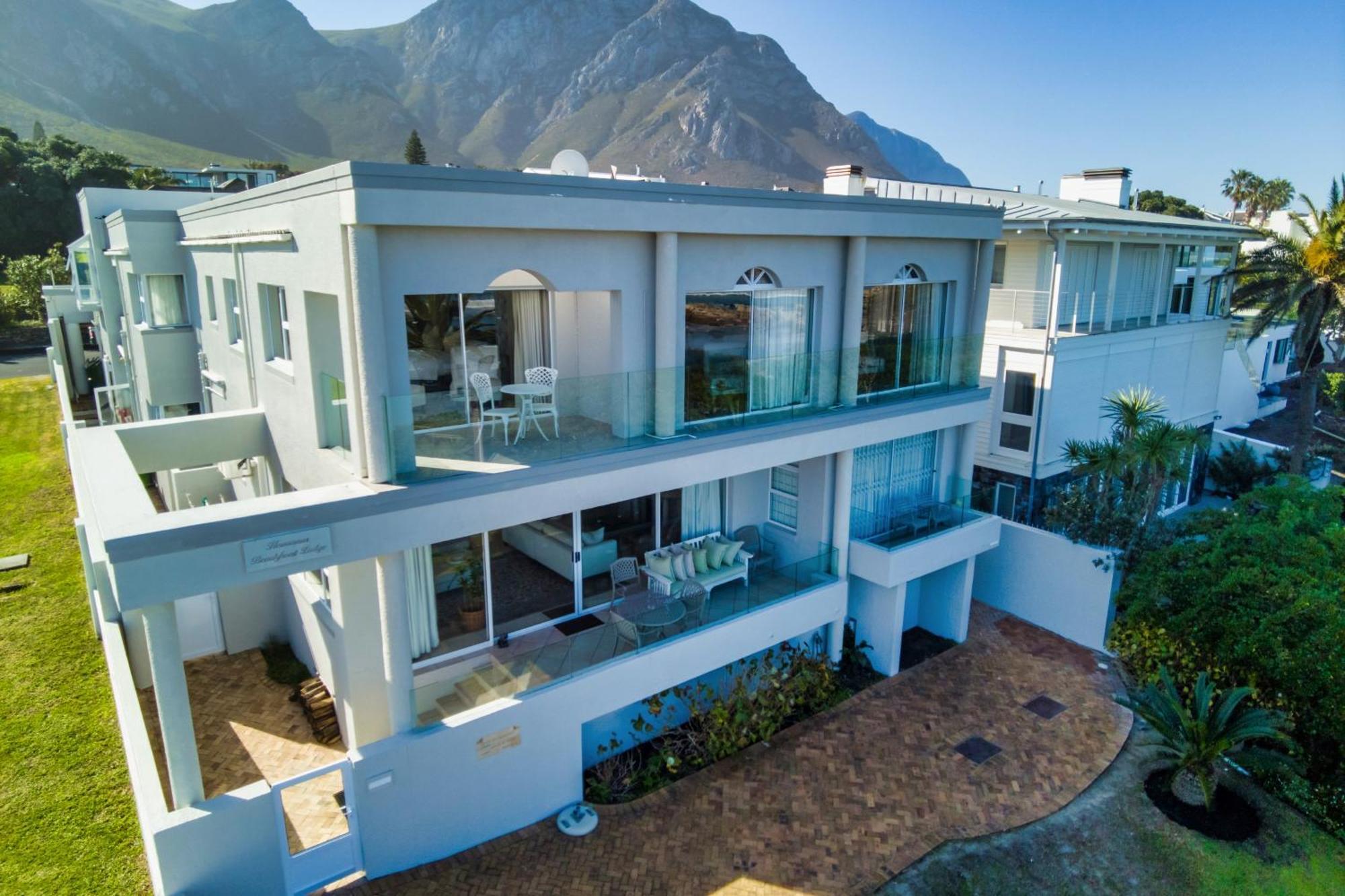 Hermanus Beachfront Lodge - Solar Power Exterior foto